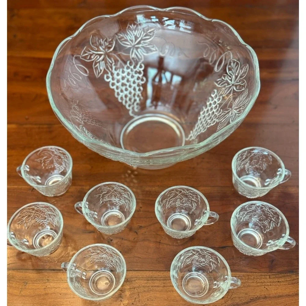 Vintage Anchor Hocking Harvest Grape Punch Bowl Set 9 Pieces Clear Glass Ruffled